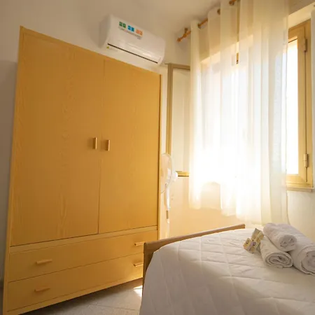 Berchida 1 Apartamento La Caletta